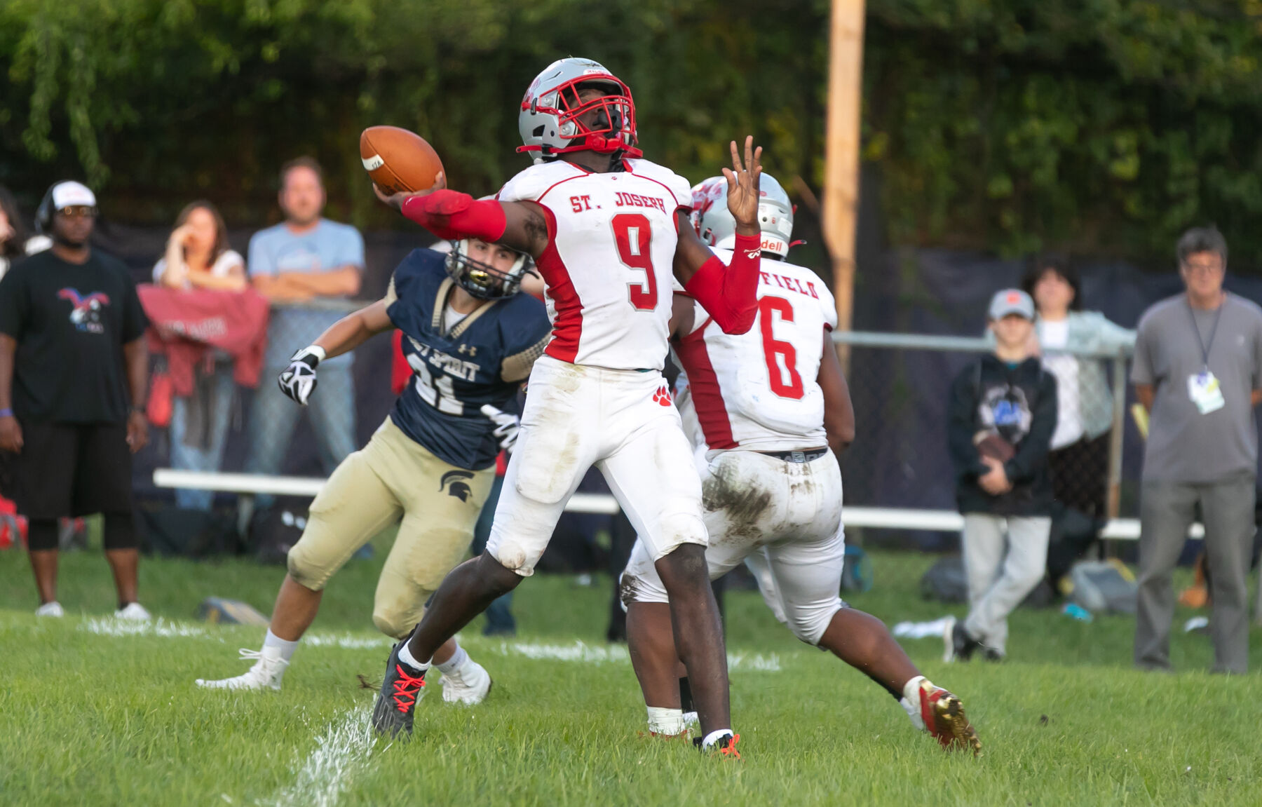 090421-pac-spt-spiritfb